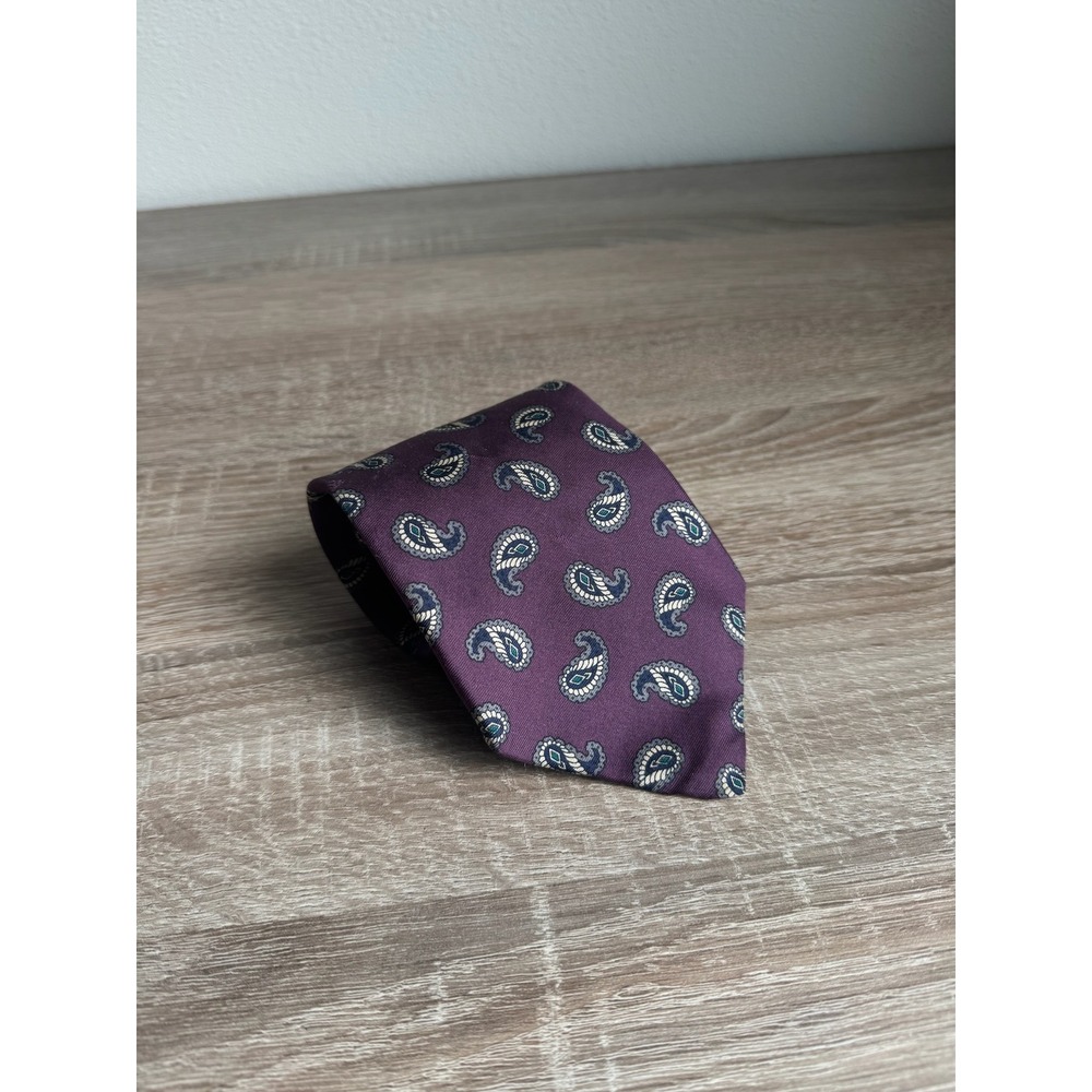 Robert Talbott for Nordstrom Purple Paisley Italian Silk Tie Hand Sewn USA Mens
